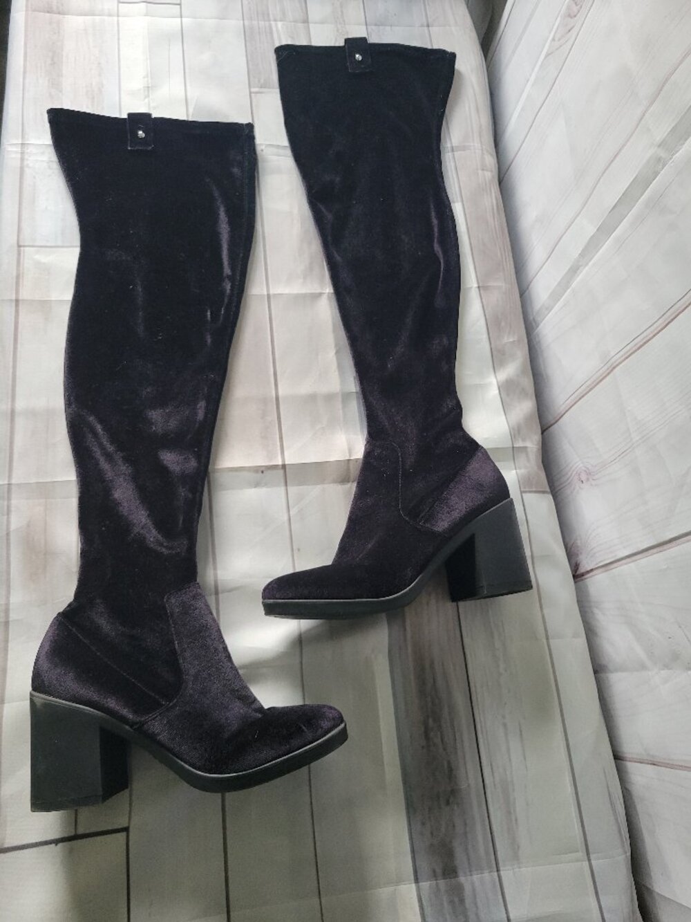 Forever 21 Black Velvet Over-the-Knee Chunky Heel Boots, Women’s 9, Stretch